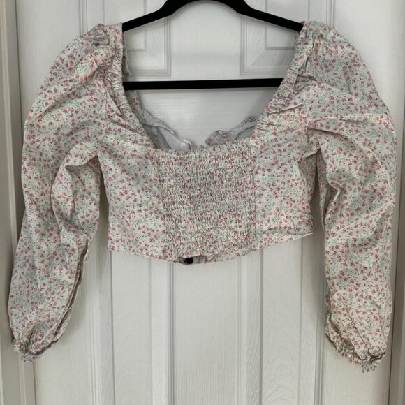 EUC Urban Outfitters Love Struck Floral Hook + Eye CropTop, White / Floral, L - Picture 13 of 14